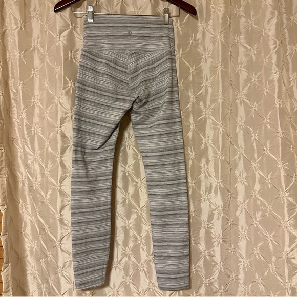 Lululemon High Times Pant Luxtreme Leggings Cyber Stripe White Silver Fox - Picture 6 of 15